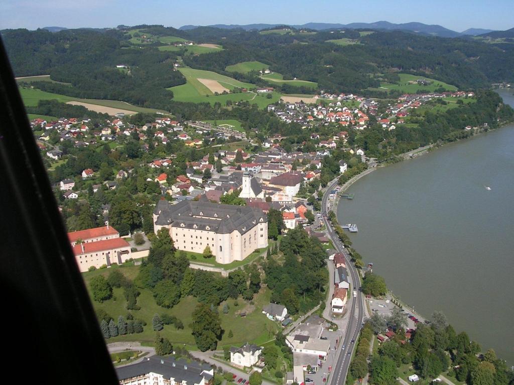 Haus Kloibhofer Hotel Grein Buitenkant foto