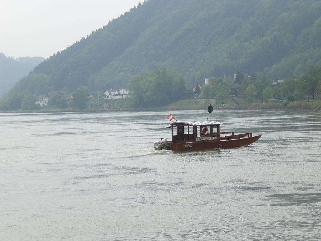 Haus Kloibhofer Hotel Grein Buitenkant foto